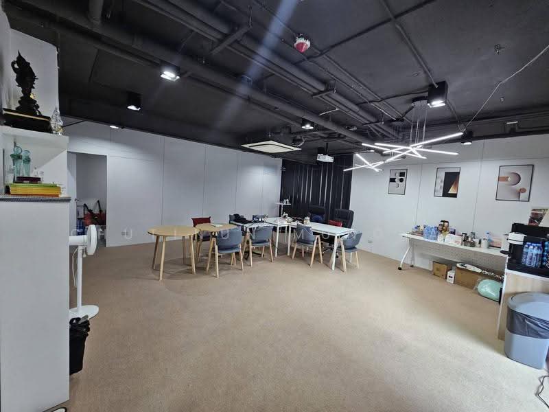 For Rent: 2nd Floor in BTS Chong Nonsi Walking Distance, กรุงเทพ, BTS ช่องนนทรี, สีลม, บางรัก, กรุงเทพ, 110 ตร.ม., พื้นที่ขายของ ให้เช่า, โดย Chutinun Mungmai, 500579952 - DDproperty.com