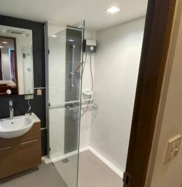 DLV Thonglor 20, Bangkok, 18 Soi Thonglor 20, Thonglor Road, Khlong Tan Nua, Watthana, Bangkok, 1 Bedroom, 60 sqm, Condo For Rent, by Kanyapuk Tinanop, 500579954 - DDproperty.com