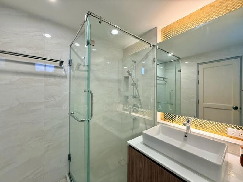 D.S. Tower 2 Sukhumvit 39, Bangkok, Soi Sukhumvit 39, Khlong Tan Nua, Watthana, Bangkok, 3 Bedrooms, 124 sqm, Condo For Rent, by Bangkok Residential, 500580011 - DDproperty.com
