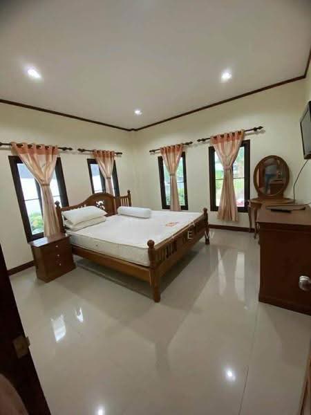 2-BR House, Prachuap Khiri Khan, Hua Hin, Prachuap Khiri Khan, 2 Bedrooms, 248 sqm, Single Detached House For Sale, by Chama Kamkaew, 500580025 - DDproperty.com