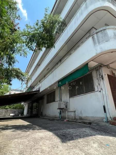 10-BR House, Bangkok, Bang Na Nuea, Bang Na, Bangkok, 10+ Bedrooms, 1,500 sqm, Single Detached House For Sale, by Kanyapuk Tinanop, 500580026 - DDproperty.com