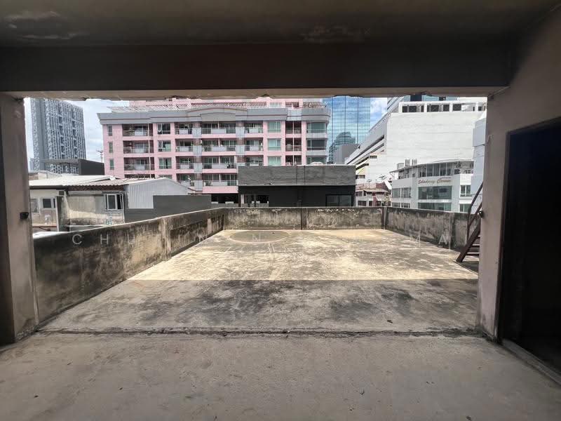 4-Story Shophouse for Rent 4 Minute Walk from BTS Sala Daeng Ideal for Speakeasy Bar, Restaurant, กรุงเทพ, BTS ศาลาแดง, สีลม, บางรัก, กรุงเทพ, 900 ตร.ม., ตึกแถว-อาคารพาณิชย์ ให้เช่า, โดย Chutinun Mungmai, 500580059 - DDproperty.com