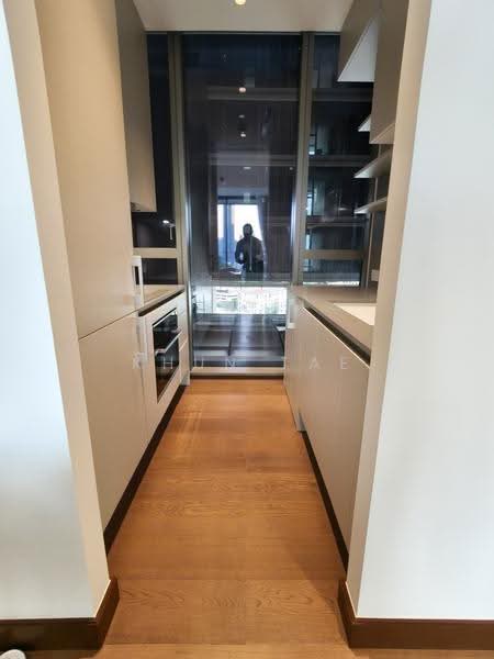 Dusit Central Park (Residences), Bangkok, 946 Rama 4 Road, Silom, Bang Rak, Bangkok, 1 Bedroom, 65 sqm, Condo For Rent, by Khun Tae, 500580062 - DDproperty.com