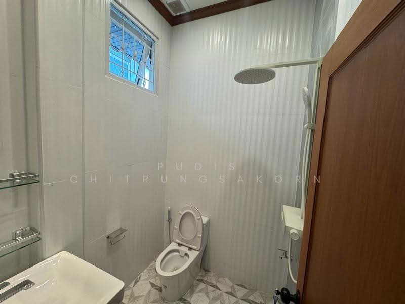 บ้านเดี่ยว 2 ชั้นให้เช่า เอกมัย – ปรีดีพนมยงค์, กรุงเทพ, คลองตันเหนือ, วัฒนา, กรุงเทพ, 400 ตร.ม., บ้านเดี่ยว ให้เช่า, โดย Pudis Chitrungsakorn, 500580066 - DDproperty.com