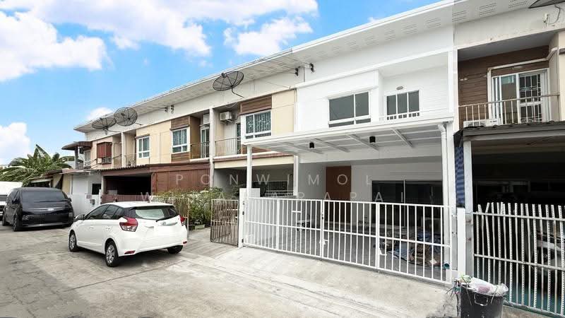 Villette Lite Pattanakarn, Bangkok, Soi Phatthanakan 38, Phatthanakan Road, Suan Luang, Bangkok, 3 Bedrooms, 110 sqm, Townhouse For Rent, by Ponwimol Wipanarapai, 500580077 - DDproperty.com