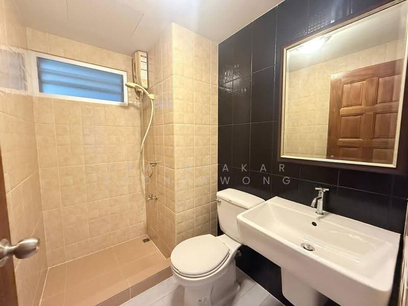 Lumpini Center Sukhumvit 77 : คอนโด ลุมพินี เซ็นเตอร์ สุขุมวิท 77, กรุงเทพ, ซ. สุขุมวิท 81, สวนหลวง, กรุงเทพ, 57 ตร.ม., คอนโด ให้เช่า, โดย Praewpakar Soontawong, 500580164 - DDproperty.com