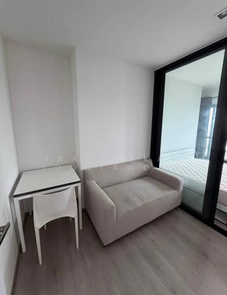The Base Phetkasem, Bangkok, Phet Kasem Rd, Bang Wa, Phasi Charoen, Bangkok, 1 Bedroom, 25 sqm, Condo For Rent, by Praewpakar Soontawong, 500580172 - DDproperty.com