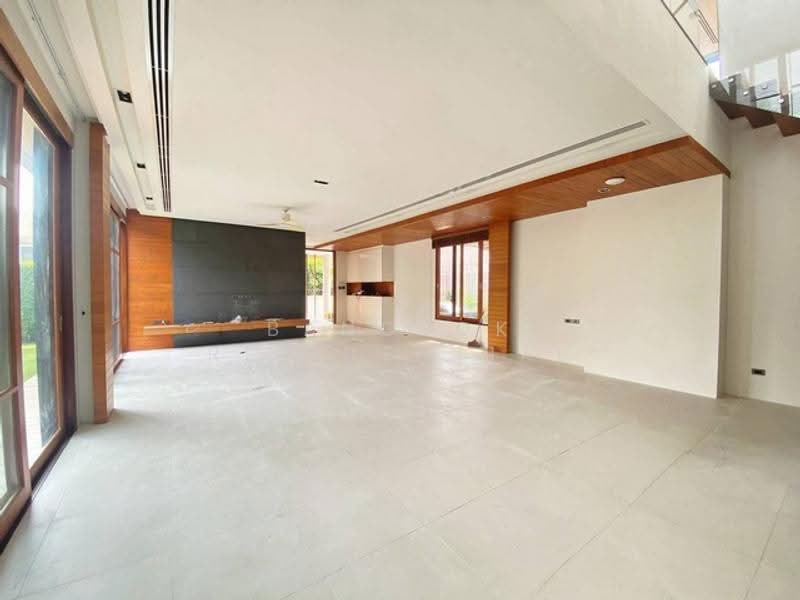 Detached House, Bangkok, Sukhumvit 71, Phra Kanong Nua, Watthana, Bangkok, 5 Bedrooms, 400 sqm, Single Detached House For Rent, by Bangkok Residential, 500580202 - DDproperty.com