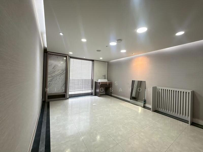 Standalone Commercial Building for Rent – Sathorn, Silom | Prime CBD Location, Bangkok, Silom, Bang Rak, Bangkok, , 1,329 sqm, Office Space For Rent, by Pudis Chitrungsakorn, 500580219 - DDproperty.com