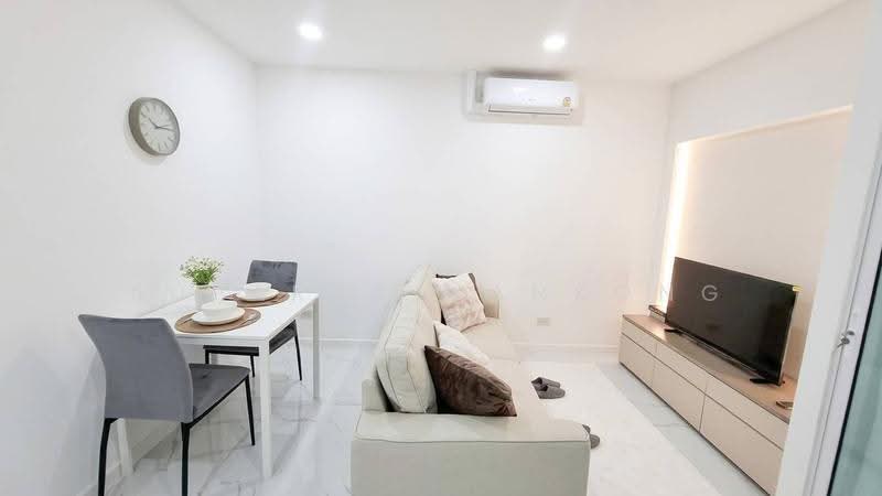SR Complex, Chiang Mai, Nong Pa Krang, Muang Chiang Mai, Chiang Mai, 1 Bedroom, 38 sqm, Condo For Sale, by ศุภรัศมิ์ มั่นคง, 500580249 - DDproperty.com