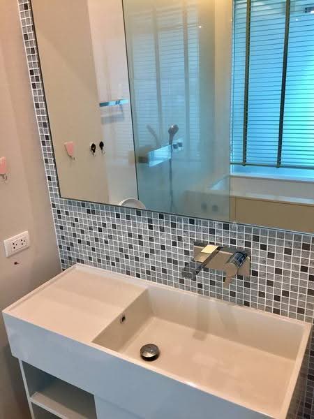 The Room Sukhumvit 21 : เดอะ รูม สุขุมวิท 21, กรุงเทพ, ถนน อโศกมนตรี, คลองเตยเหนือ, วัฒนา, กรุงเทพ, 53 ตร.ม., คอนโด ให้เช่า, โดย Narinthira Roengrit, 500580263 - DDproperty.com