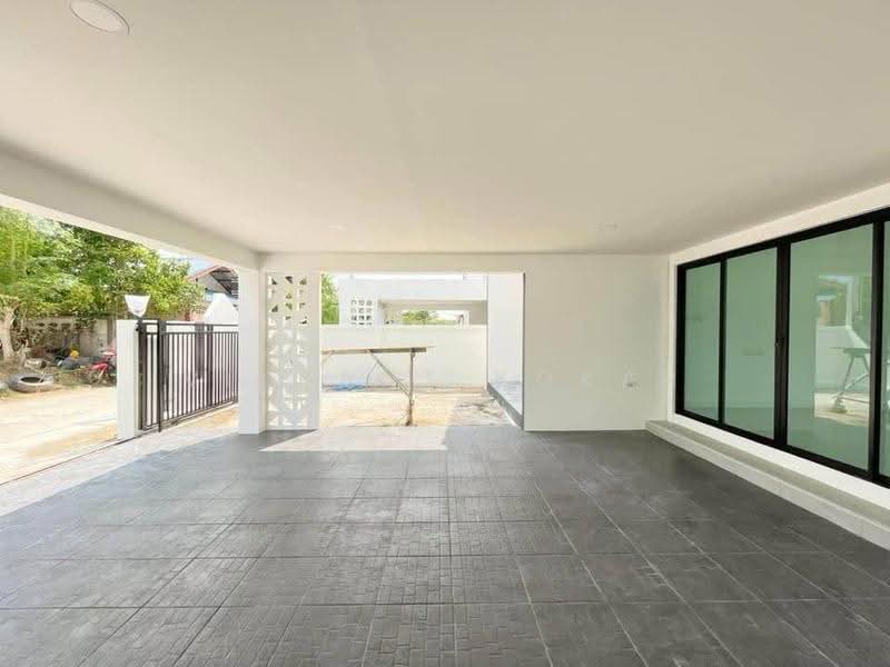 3-BR House, Chon Buri (Pattaya), Bueng, Si Racha, Chon Buri (Pattaya), 3 Bedrooms, 150 sqm, Single Detached House For Sale, by Vikrant Kokar, 500580272 - DDproperty.com