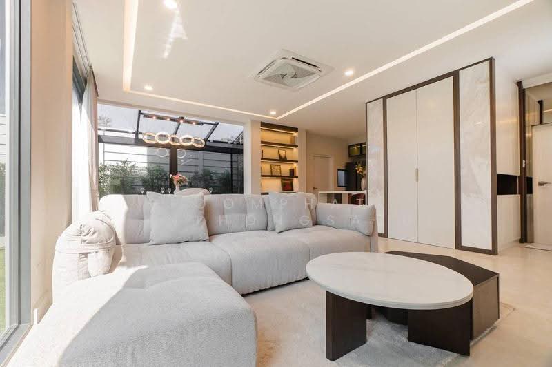 undefined, Bangkok, Dok Mai, Prawet, Bangkok, 2 Bedrooms, 240 sqm, Semi-Detached House (Twin House) For Sale, by Poomphat Tienthongsakul, 500580284 - DDproperty.com