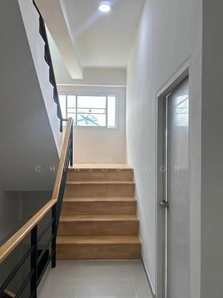 undefined, Bangkok, Si Khan, Don Mueang, Bangkok, 2 Bedrooms, 196 sqm, Townhouse For Sale, by Tarit Chinsomboon, 500580295 - DDproperty.com