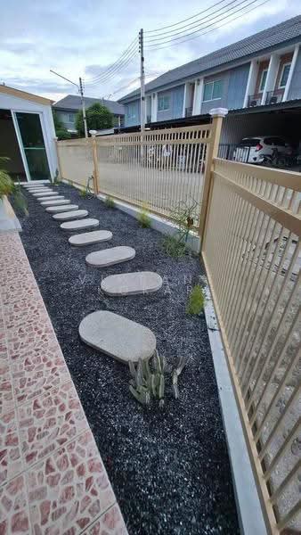 undefined, Chon Buri (Pattaya), Bueng, Si Racha, Chon Buri (Pattaya), 3 Bedrooms, 150 sqm, Single Detached House For Sale, by Vikrant Kokar, 500580379 - DDproperty.com
