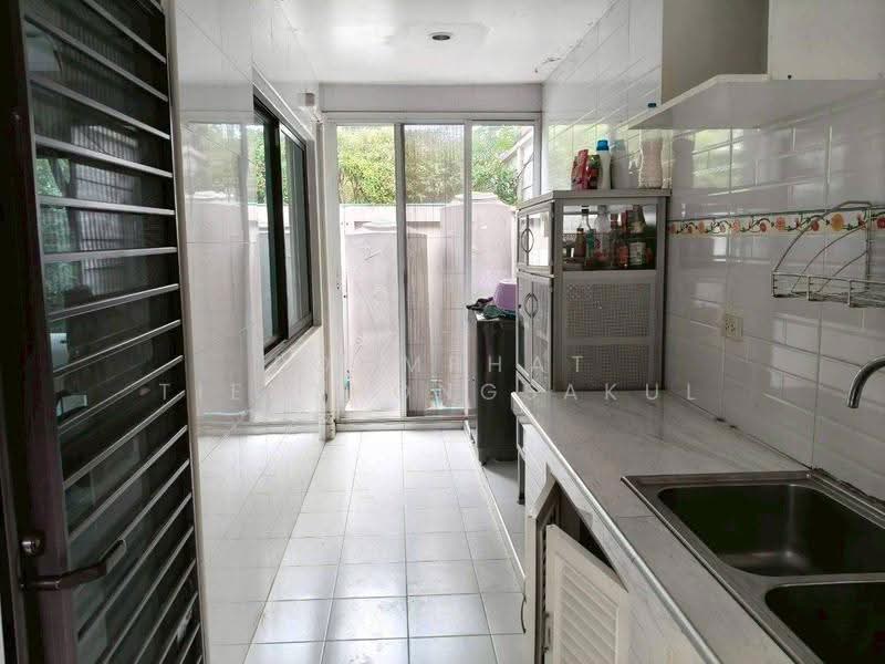 undefined, Bangkok, Wang Thonglang, Bangkok, 4 Bedrooms, 174 sqm, Semi-Detached House (Twin House) For Sale, by Poomphat Tienthongsakul, 500580383 - DDproperty.com