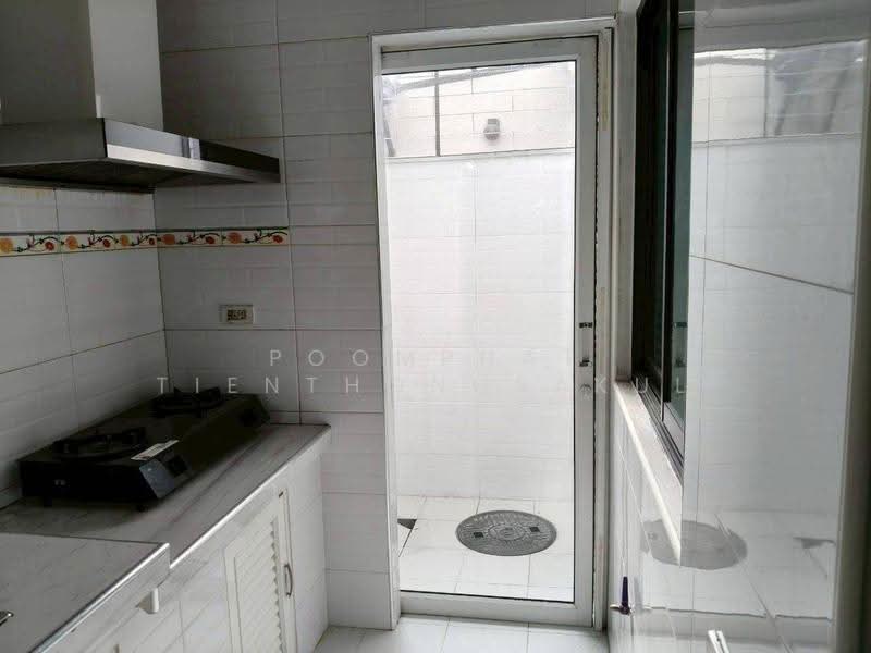 undefined, Bangkok, Wang Thonglang, Bangkok, 4 Bedrooms, 174 sqm, Semi-Detached House (Twin House) For Sale, by Poomphat Tienthongsakul, 500580383 - DDproperty.com