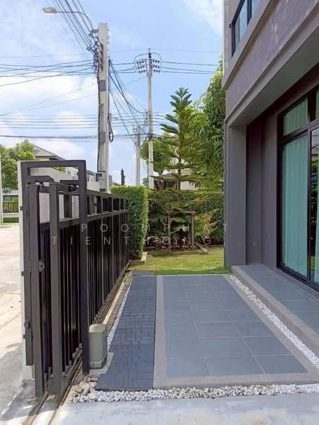Grand Britania Wongwaen-Ramintra, กรุงเทพ, Kanchanaphisek Ring Road, สามวาตะวันตก, คลองสามวา, กรุงเทพ, 215 ตร.ม., บ้านแฝด ขาย, โดย Poomphat Tienthongsakul, 500580390 - DDproperty.com