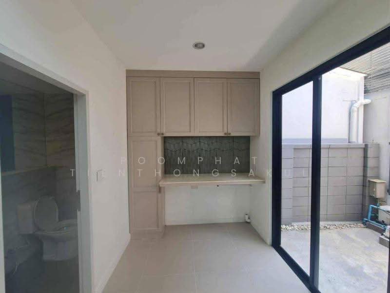 Nirvana Define Rama 9, Bangkok, Soi Thavornthawat 1, Suan Luang, Bangkok, 3 Bedrooms, 235 sqm, Townhouse For Sale, by Poomphat Tienthongsakul, 500580396 - DDproperty.com