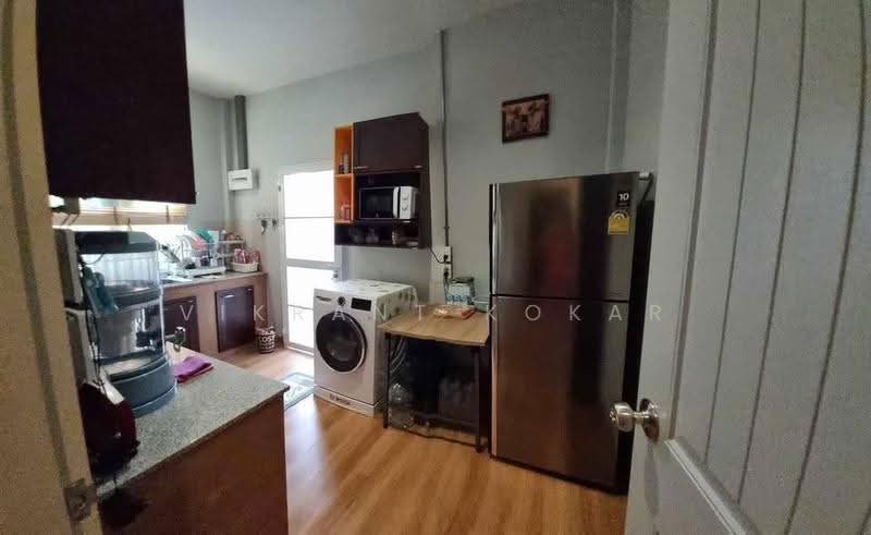 3-BR House, Chon Buri (Pattaya), Bang Lamung, Bang Lamung (Pattaya), Chon Buri (Pattaya), 3 Bedrooms, 204 sqm, Single Detached House For Sale, by Vikrant Kokar, 500580400 - DDproperty.com