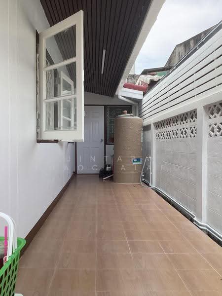 ทาวน์เฮ้าส์ 37 ตร.วา สไตล์บ้านแฝด รีโนเวท นวมินทร์ 74, Bangkok, นวมินทร์, Khan Na Yao, Khan Na Yao, Bangkok, 3 Bedrooms, 148 sqm, Semi-Detached House (Twin House) For Rent, by Jintara Chaochalard, 500580401 - DDproperty.com