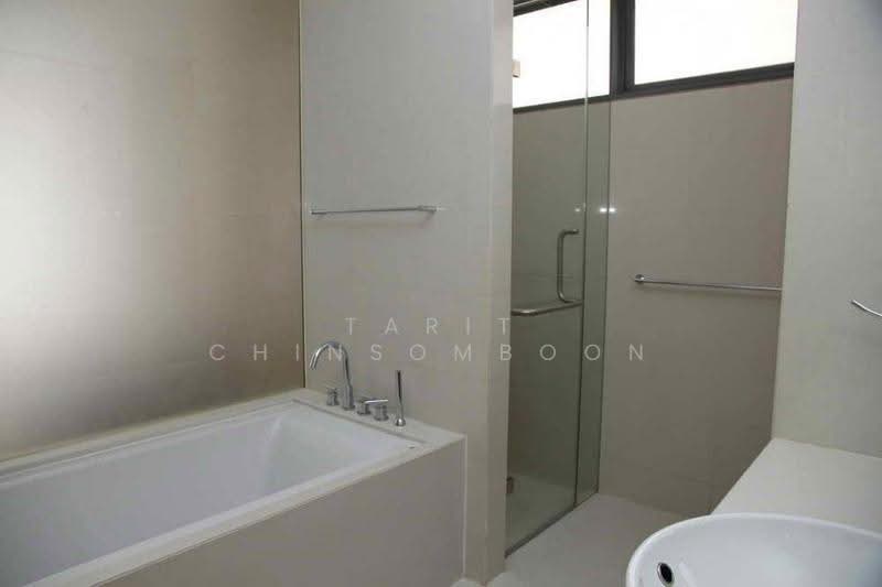 Domus 18, Bangkok, Soi Sukhumvit 18, Khlong Toei, Bangkok, 2 Bedrooms, 102 sqm, Condo For Rent, by Tarit Chinsomboon, 500580407 - DDproperty.com