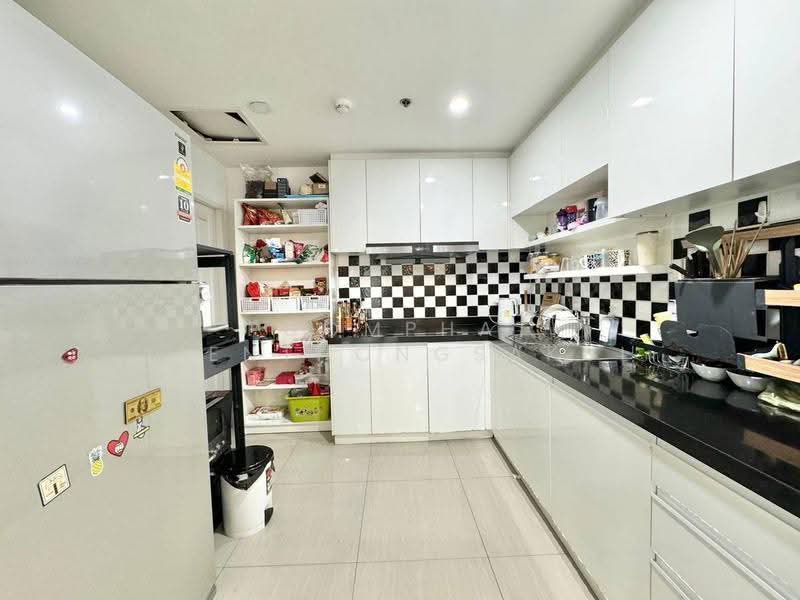 Belle Grand Rama 9, bangkok, 131 Rama 9 Road, Huai Khwang, Bangkok, 4 Bedrooms, 200 sqm, Condo For Sale, by Poomphat Tienthongsakul, 500580439 - DDproperty.com