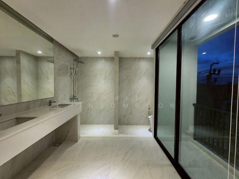 The Pearl Residence Sirat Expressway-Charan 75 : เดอะ เพิร์ล เรสซิเด้นซ์ ทางด่วนศรีรัช-จรัญ 75, กรุงเทพ, 1270 ซ.จรัญสนิทวงศ์ 75, บางพลัด, กรุงเทพ, 340 ตร.ม., ทาวน์เฮ้าส์ ขาย, โดย Tarit Chinsomboon, 500580441 - DDproperty.com