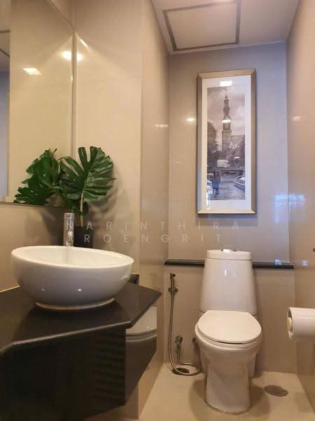 Nusasiri Grand, Bangkok, Soi Sukhumvit 42, Phra Kanong, Khlong Toei, Bangkok, 3 Bedrooms, 131 sqm, Condo For Sale, by Narinthira Roengrit, 500580446 - DDproperty.com