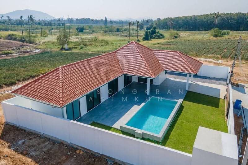 Khemanatra, Prachuap Khiri Khan, Nong Kae, Hua Hin, Prachuap Khiri Khan, 3 Bedrooms, 128 sqm, Villa For Sale, by Sirisongkran Kasemkun, 500580472 - DDproperty.com