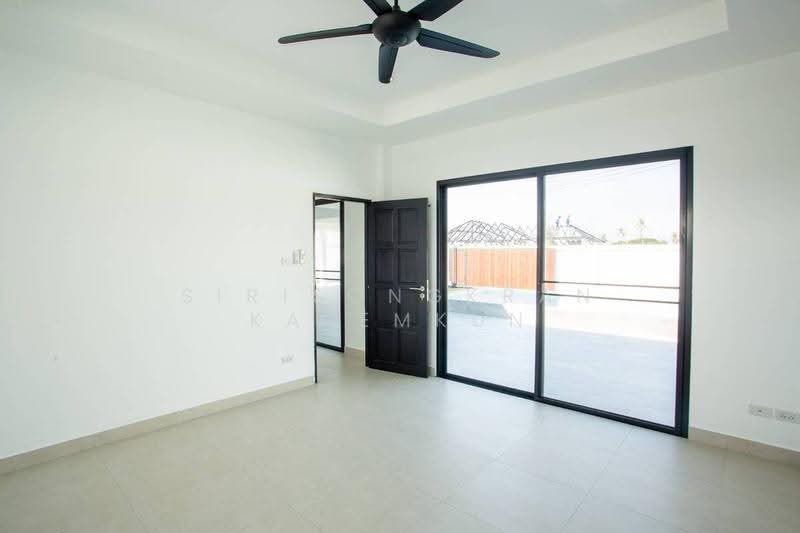 Khemanatra, Prachuap Khiri Khan, Nong Kae, Hua Hin, Prachuap Khiri Khan, 3 Bedrooms, 128 sqm, Villa For Sale, by Sirisongkran Kasemkun, 500580472 - DDproperty.com