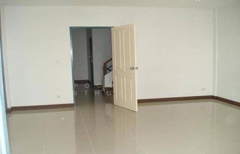 ทาวน์เฮาท์ 4-ห้องนอน, กรุงเทพ, บางนาเหนือ, บางนา, กรุงเทพ, 460 ตร.ม., ทาวน์เฮ้าส์ ขาย, โดย Poomphat Tienthongsakul, 500580508 - DDproperty.com