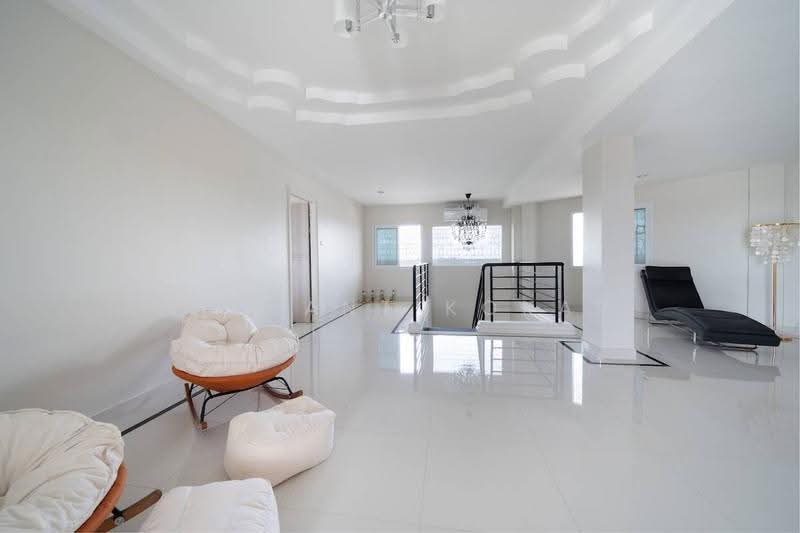 Somphong Condotel, Chon Buri (Pattaya), Soi Na Jomtien 24, Na Chom Thian, Sattahip, Chon Buri (Pattaya), 4 Bedrooms, 361 sqm, Condo For Rent, by Vikrant Kokar, 500580525 - DDproperty.com