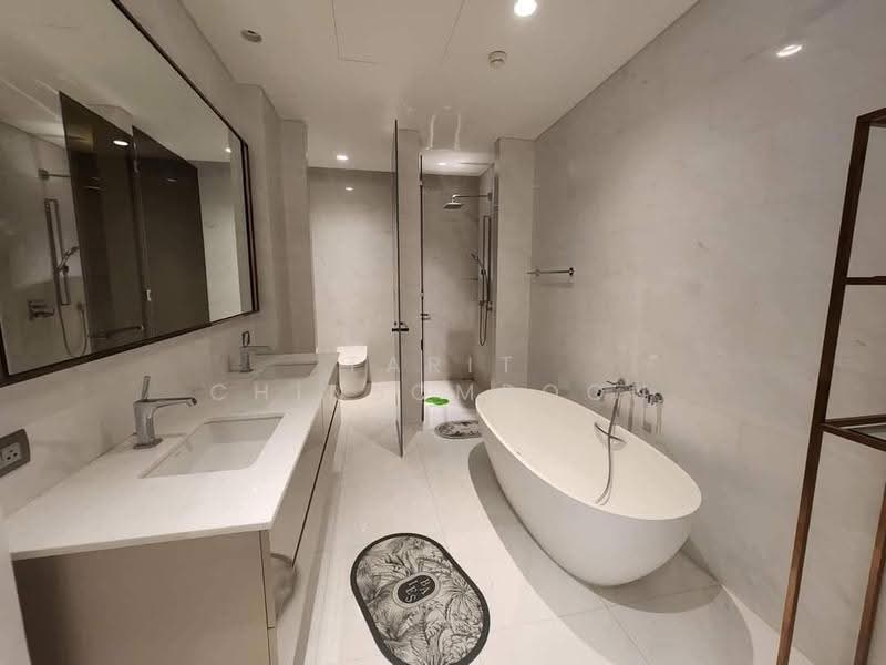 The Residences at Sindhorn Kempinski : เดอะ เรสซิเดนซ์ แอท สินธร เคมปินสกี้, กรุงเทพ, 88 ซอยต้นสน ถนน สารสิน, ลุมพินี, ปทุมวัน, กรุงเทพ, 140 ตร.ม., คอนโด ขาย, โดย Tarit Chinsomboon, 500580528 - DDproperty.com