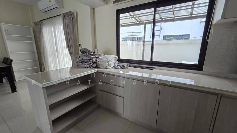 Villa Albero Rama 9, Bangkok, Krungthep Kreetha Road, Saphan Sung, Bangkok, 3 Bedrooms, 177 sqm, Townhouse For Rent, by Naphattarat Rachatacharoonrut (NATTY), 500580529 - DDproperty.com