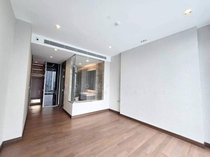 Q1 Sukhumvit, Bangkok, 1 Sukhumvit Road, Khlong Toei, Bangkok, 2 Bedrooms, 94 sqm, Condo For Sale, by Poomphat Tienthongsakul, 500580531 - DDproperty.com