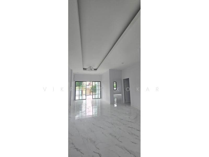 3-BR House, Chon Buri (Pattaya), Poong, Bang Lamung (Pattaya), Chon Buri (Pattaya), 3 Bedrooms, 150 sqm, Single Detached House For Sale, by Vikrant Kokar, 500580548 - DDproperty.com