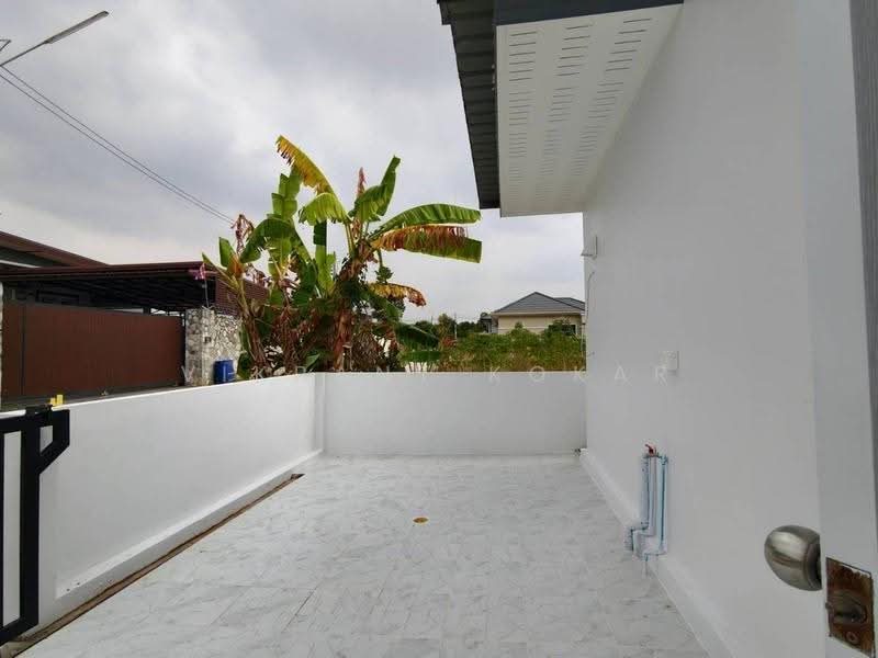 3-BR House, Chon Buri (Pattaya), Poong, Bang Lamung (Pattaya), Chon Buri (Pattaya), 3 Bedrooms, 150 sqm, Single Detached House For Sale, by Vikrant Kokar, 500580548 - DDproperty.com
