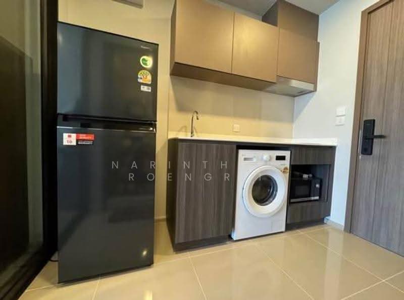 Life Phahon-Ladprao, Bangkok, 996 Phahonyothin Road, Jom Phon, Chatuchak, Bangkok, 1 Bedroom, 29 sqm, Condo For Rent, by Narinthira Roengrit, 500580552 - DDproperty.com