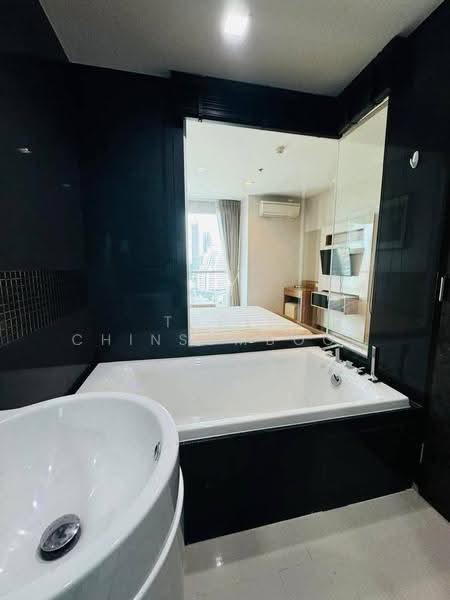 Rhythm Sathorn, Bangkok, 141 Soi Sathorn 21, Yan Nawa, Sathon, Bangkok, 1 Bedroom, 45 sqm, Condo For Rent, by Tarit Chinsomboon, 500580623 - DDproperty.com