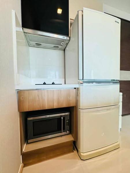 Rhythm Sathorn, Bangkok, 141 Soi Sathorn 21, Yan Nawa, Sathon, Bangkok, 1 Bedroom, 45 sqm, Condo For Rent, by Tarit Chinsomboon, 500580623 - DDproperty.com
