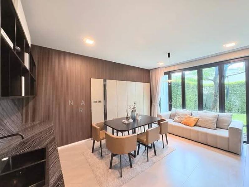 VIVE Krungthep Kreetha, Bangkok, Krungthep Kreetha Road, Saphan Sung, Bangkok, 4 Bedrooms, 421 sqm, Single Detached House For Rent, by Narinthira Roengrit, 500580649 - DDproperty.com
