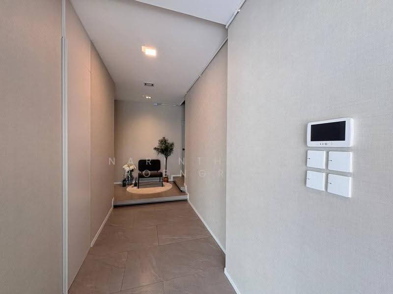 VIVE Krungthep Kreetha, Bangkok, Krungthep Kreetha Road, Saphan Sung, Bangkok, 4 Bedrooms, 421 sqm, Single Detached House For Rent, by Narinthira Roengrit, 500580649 - DDproperty.com