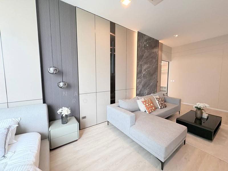 VIVE Krungthep Kreetha, bangkok, Krungthep Kreetha Road, Saphan Sung, Bangkok, 4 Bedrooms, 421 sqm, Single Detached House For Sale, by Narinthira Roengrit, 500580653 - DDproperty.com