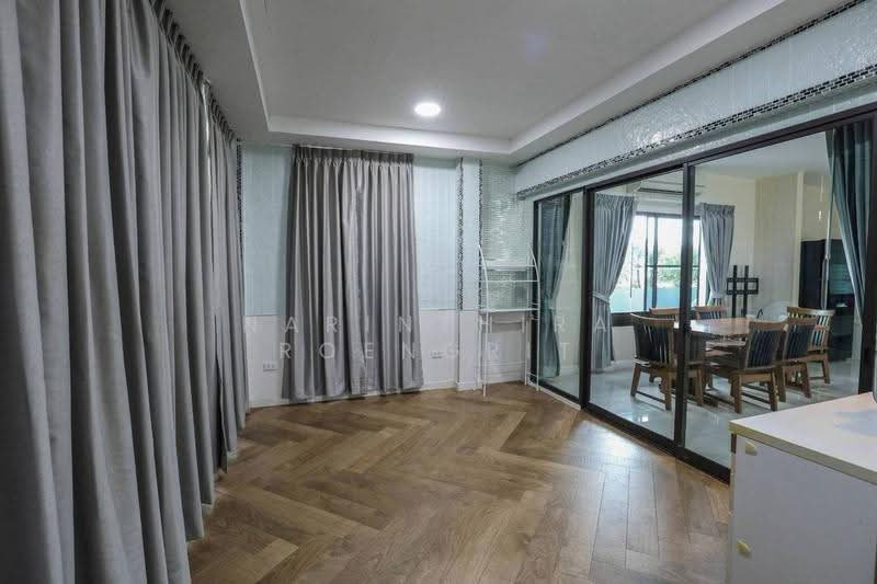 Mantana Kalapapruk-Wongwaen, Bangkok, 379 Kanchanaphisek Road, Lak Song, Bang Khae, Bangkok, 4 Bedrooms, 325 sqm, Single Detached House For Sale, by Narinthira Roengrit, 500580672 - DDproperty.com