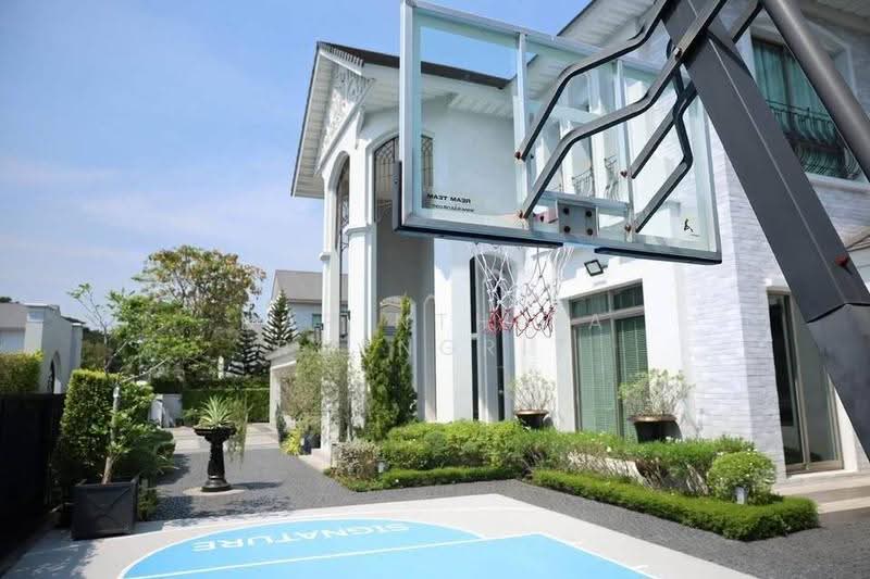 5-BR House, Bangkok, Khlong Song Ton Nun, Lat Krabang, Bangkok, 5 Bedrooms, 700 sqm, Single Detached House For Rent, by Narinthira Roengrit, 500580674 - DDproperty.com