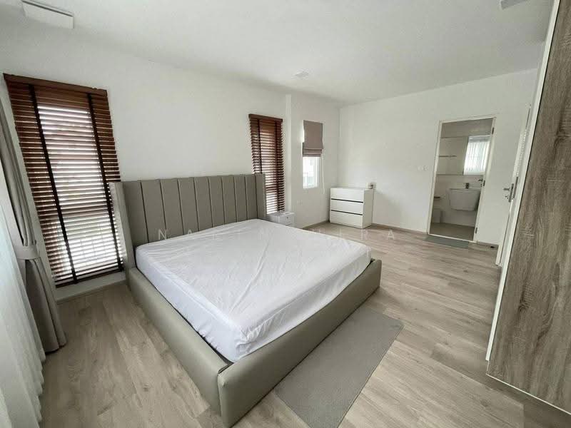 undefined, Bangkok, Bang Na Tai, Bang Na, Bangkok, 3 Bedrooms, 200 sqm, Single Detached House For Sale, by Narinthira Roengrit, 500580728 - DDproperty.com