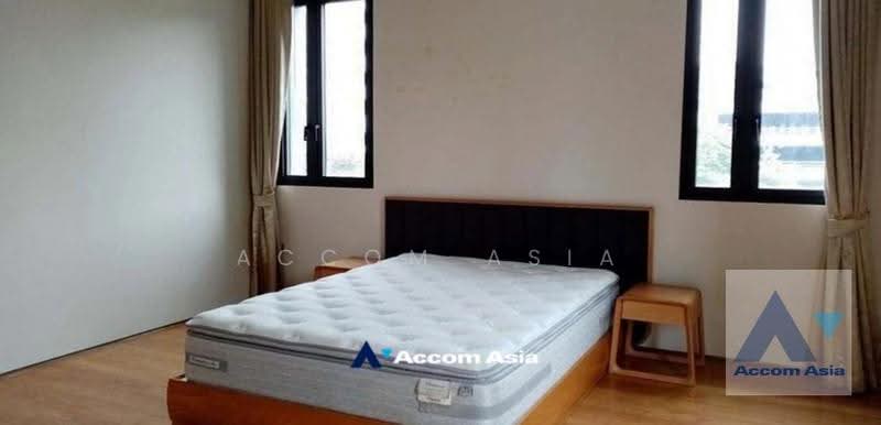 House in Bangkok, bangkok, Phra Kanong Nua, Watthana, Bangkok, 4 Bedrooms, 750 sqm, Single Detached House For Sale, by Accom Asia, 500580837 - DDproperty.com