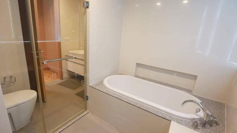 Millennium Residence, Bangkok, Sukhumvit Road, Khlong Toei, Bangkok, 3 Bedrooms, 146 sqm, Condo For Rent, by Hathaichanok Saenset, 500580852 - DDproperty.com