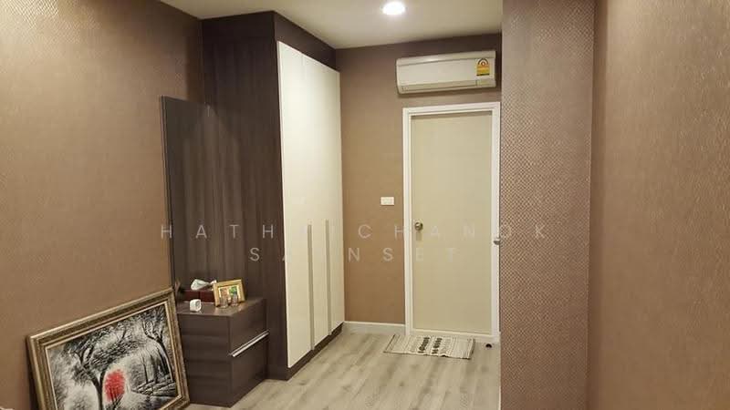 Centric Sathorn-St Louis, Bangkok, Sathorn Nua Road, Yan Nawa, Sathon, Bangkok, 1 Bedroom, 36 sqm, Condo For Rent, by Hathaichanok Saenset, 500580863 - DDproperty.com